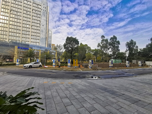 银积–信息港二期充电站1.jpg